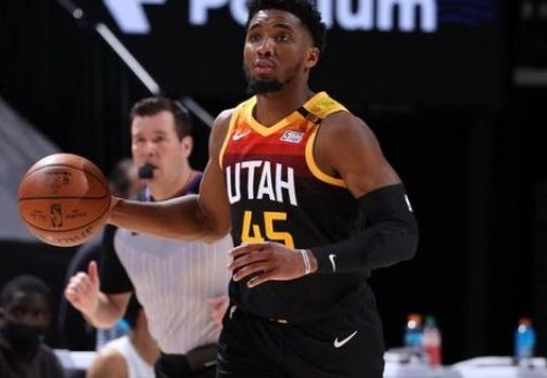 塞尔：梅西的签名球衣将加入验证系统，使购买者能够核查真伪