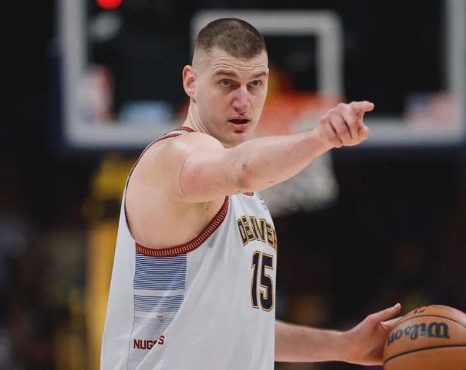 亚精英赛战报：陈威屡献神扑，海港0-0险平柔佛新山仍垫底