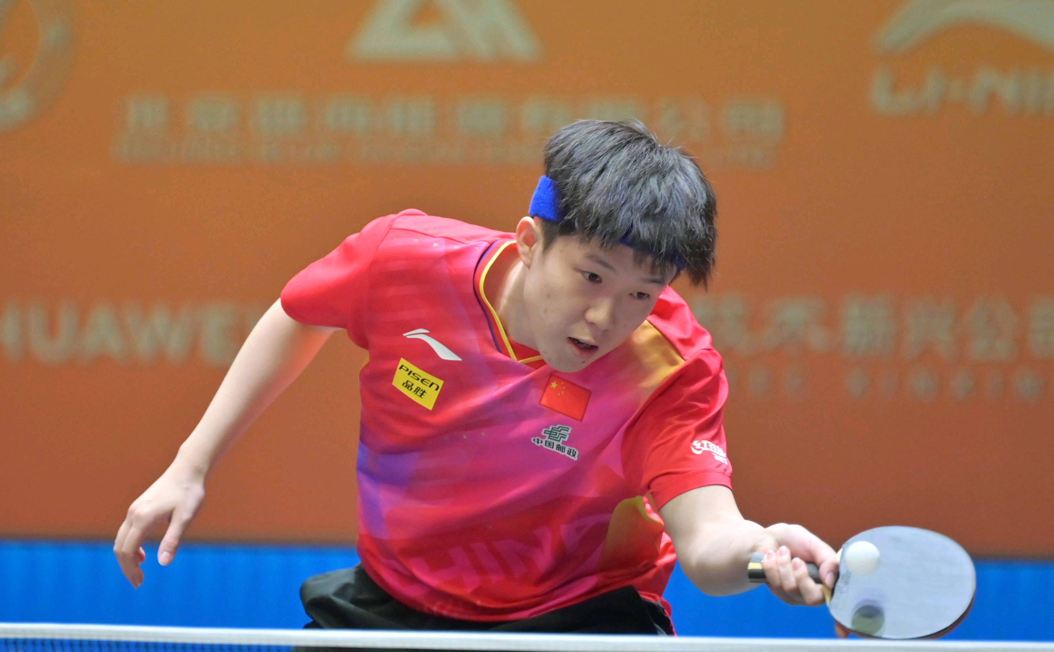 轻盈地跃过 轻盈地跃过